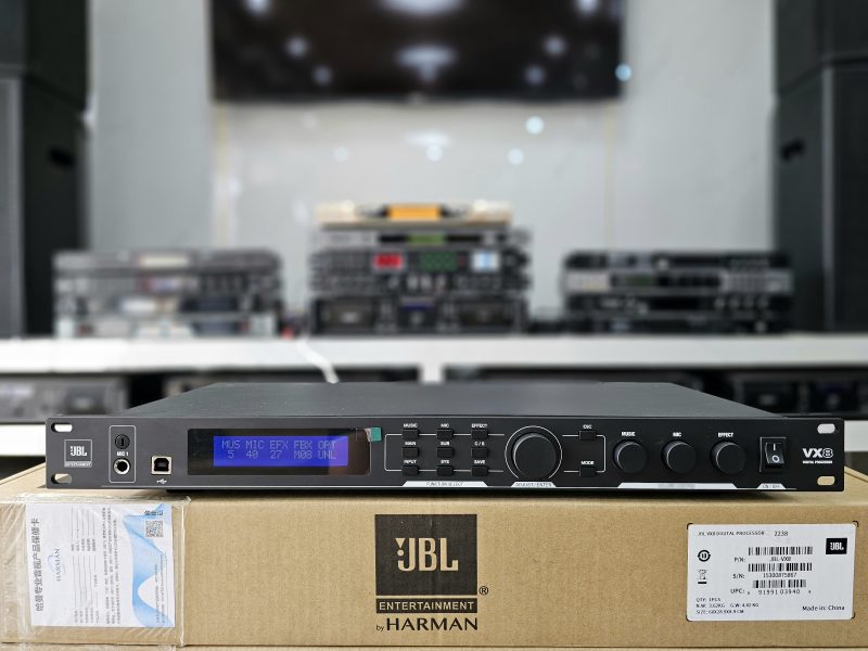 Vang số JBL VX8