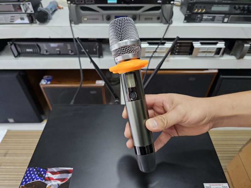 Đẩy liền vang mic ASHLY KS 600