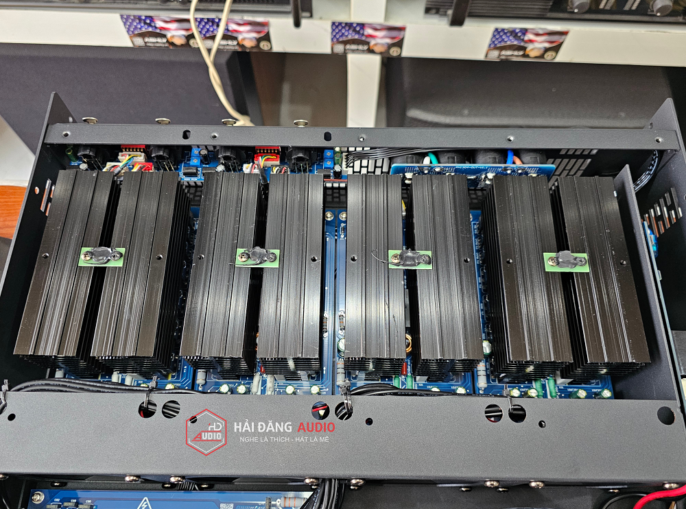 ĐẨY CÔNG SUẤT DB ACOUSTIC T4.22 CHÍNH HÃNG DB ACOUSTIC ĐẨY CÔNG SUẤT DB ACOUSTIC T4.22 CHÍNH HÃNG DB ACOUSTIC