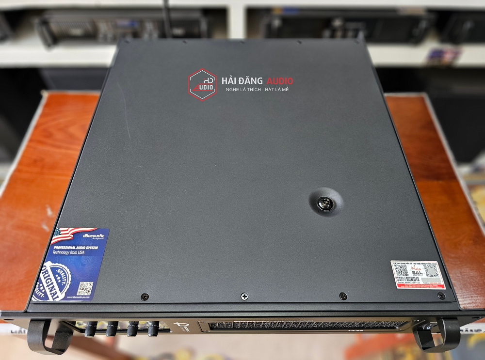 ĐẨY CÔNG SUẤT DB ACOUSTIC T4.22 CHÍNH HÃNG DB ACOUSTIC ĐẨY CÔNG SUẤT DB ACOUSTIC T4.22 CHÍNH HÃNG DB ACOUSTIC