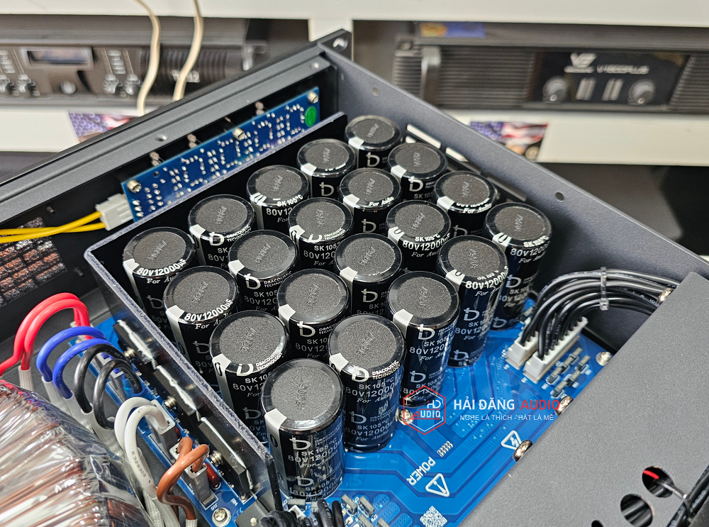 ĐẨY CÔNG SUẤT DB ACOUSTIC T4.22 CHÍNH HÃNG DB ACOUSTIC ĐẨY CÔNG SUẤT DB ACOUSTIC T4.22 CHÍNH HÃNG DB ACOUSTIC