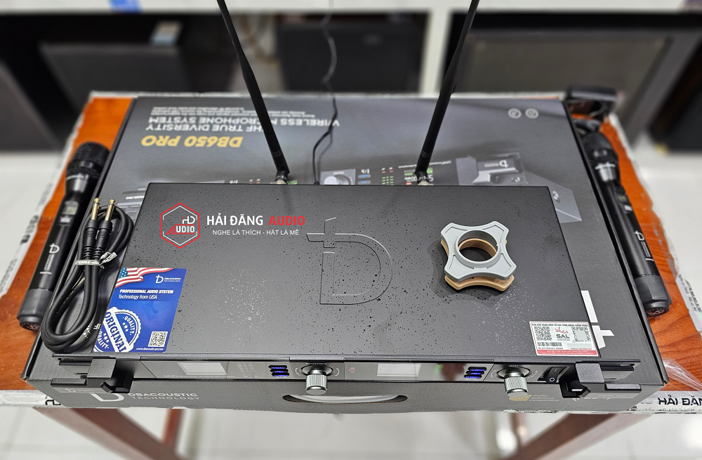 MICRO KHÔNG DÂY DB ACOUSTIC DB650 PRO V2 MICRO KHÔNG DÂY DB ACOUSTIC DB650 PRO V2