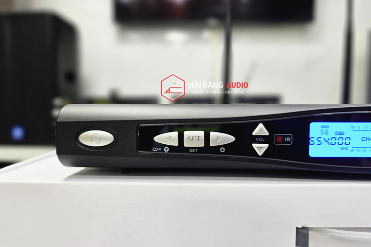 MICRO KHÔNG DÂY DS AUDIO M1 CHÍNH HÃNG DS AUDIO MICRO KHÔNG DÂY DS AUDIO M1 CHÍNH HÃNG DS AUDIO