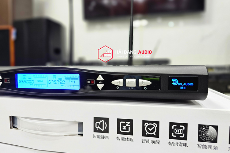 MICRO KHÔNG DÂY DS AUDIO M1 CHÍNH HÃNG DS AUDIO MICRO KHÔNG DÂY DS AUDIO M1 CHÍNH HÃNG DS AUDIO