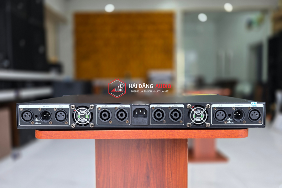 ĐẨY 4 KÊNH JB PROSOUND D4-1500 HÀNG CHÍNH HÃNG ĐẨY 4 KÊNH JB PROSOUND D4-1500 HÀNG CHÍNH HÃNG